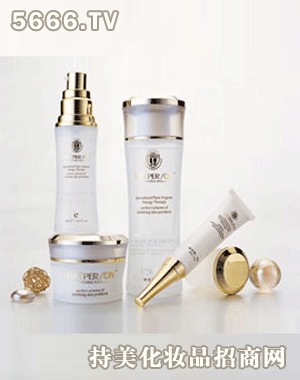 菲雅化妝品與廚房用具——最新產(chǎn)品全方位介紹